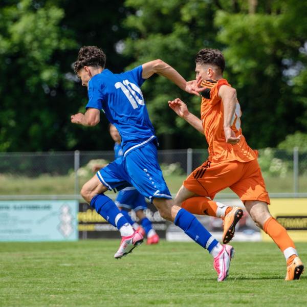 Quanti chili si perdono giocando a calcio? Scopri come dimagrire con questo sport