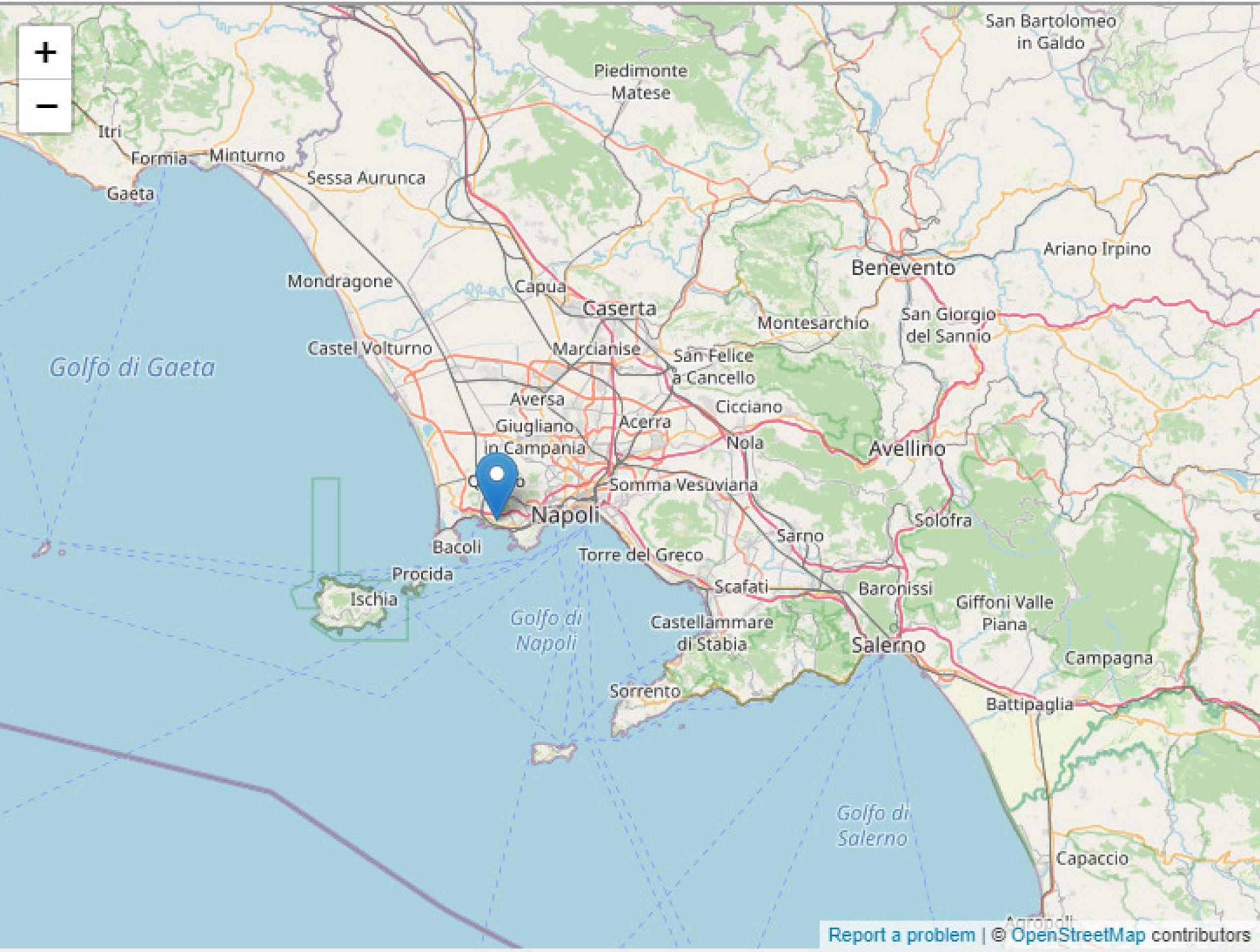 Terremoto a Napoli, violenta scossa di terremoto nella zona dei Campi Flegrei. Panico tra la popolazione