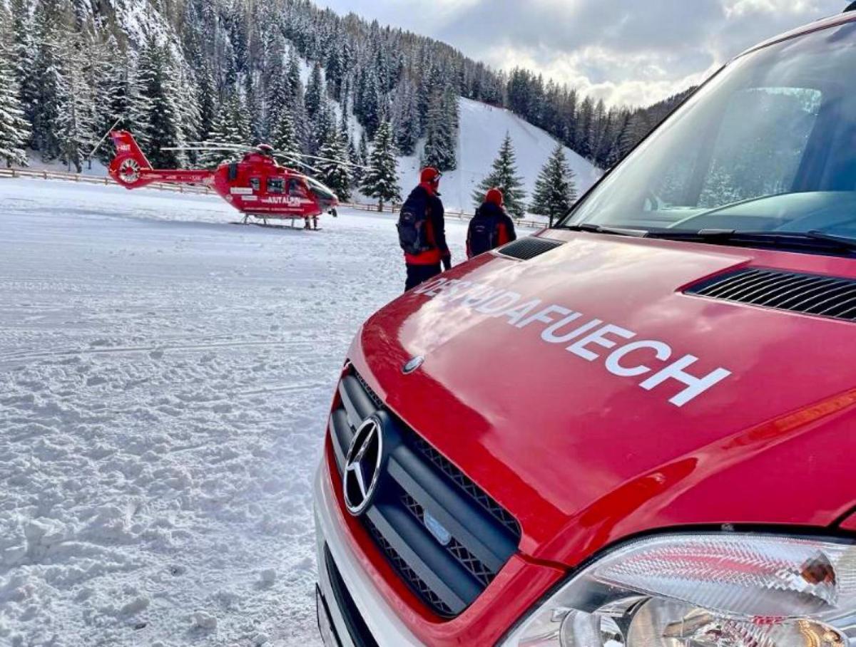 Incidente sul lavoro in Val Gardena, operaio 48enne precipita e muore