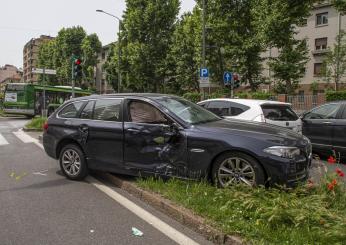 Mantova, incidente fra una moto ed un’auto: gravissimo un 18enne