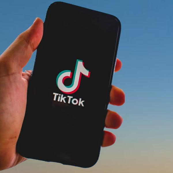 Cosa sono i video NPC diventati virali su TikTok?