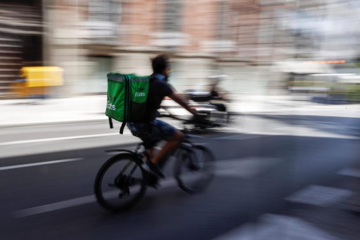 Incidente a Salerno: rider muore mentre faceva l’ultima consegna