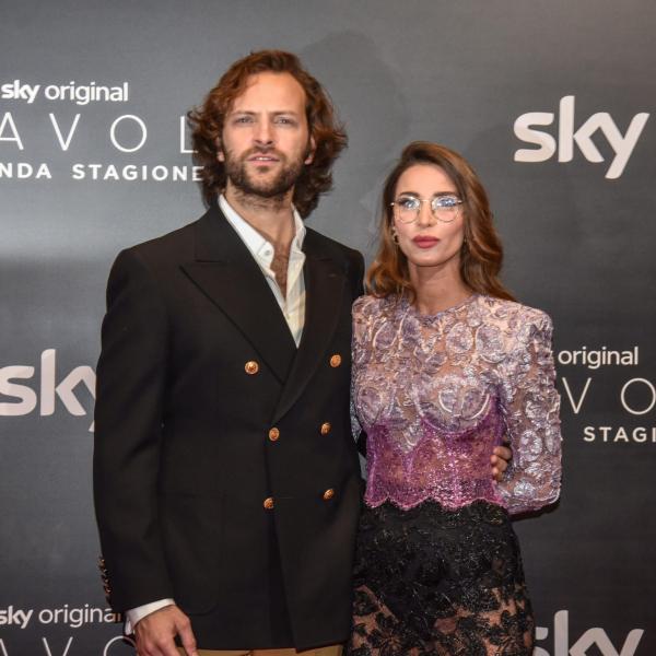 Alessandro Borghi diventa papà, l’annuncio sul red carpet del film Le otto montagne