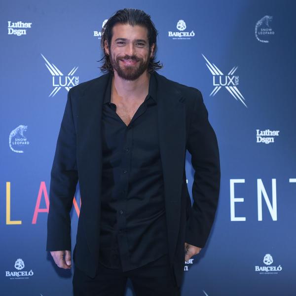 Can Yaman e Demet Ozdemir: nuova serie insieme su Canale 5? “Sono una coppia che funziona”