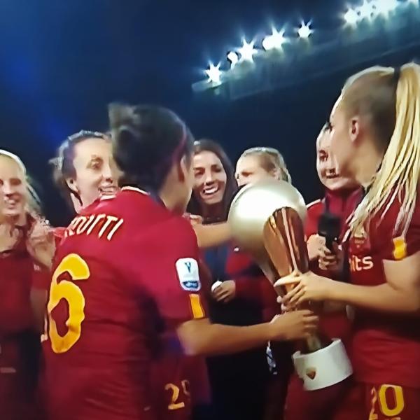 Ha vinto la Roma: dopo i calci di rigore conquista la sua prima Supercoppa Italiana contro la Juve