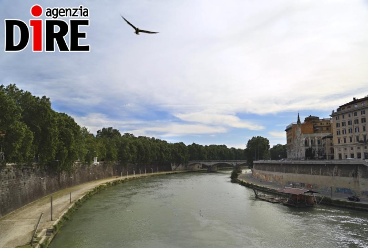 Ponte Sisto, trovato un cadavere nel Tevere