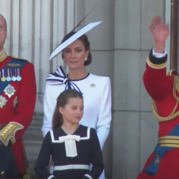 Trooping the Colour 2024, cosa indossa Kate Middleton e perché? Il significato dell’outfit alla festa di re Carlo