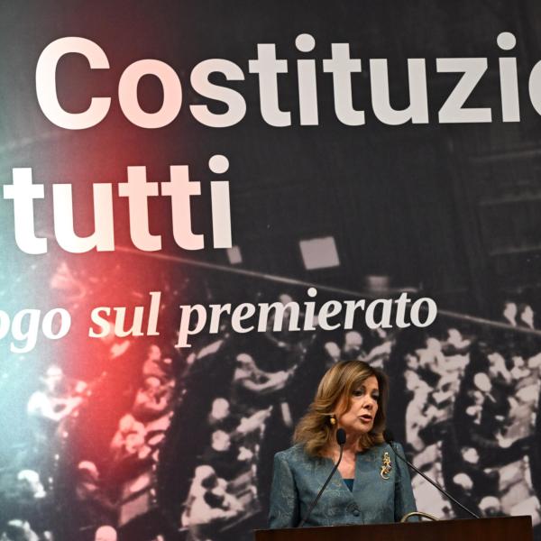 Premierato, cosa si vuole con questa riforma, perché Meloni ci scommette. La ministra Casellati dopo le critiche di Liliana Segre: “Aperti al dialogo” | VIDEO