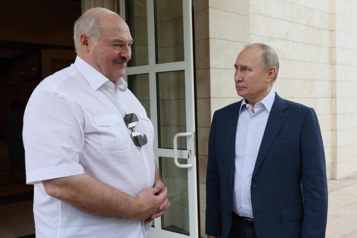 Lukashenko: “Se Putin lo chiede, la Bielorussia userà armi nucleari”