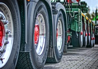 Proteste agricoltori Spagna, in strada con trattori in diverse città