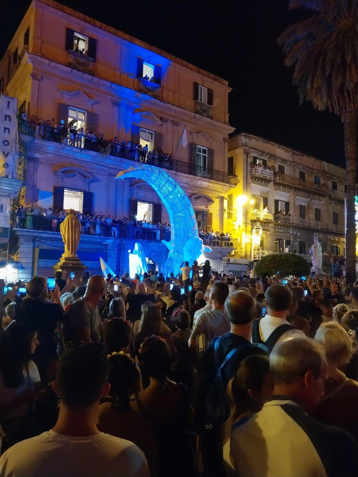 Santa Rosalia a Palermo, 400esimo festino in onore della Patrona della città: il tema di quest’anno è la speranza. Attese 400 mila persone