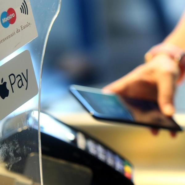 Manovra, cambia l’obbligo Pos: da 30 a 60 euro