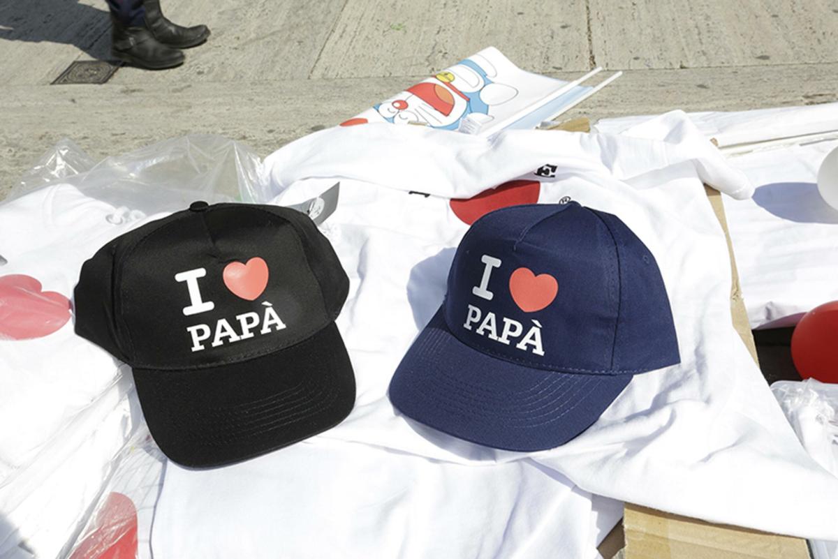 Meme per la festa del papà 2024, i più simpatici e divertenti: immagini e gif