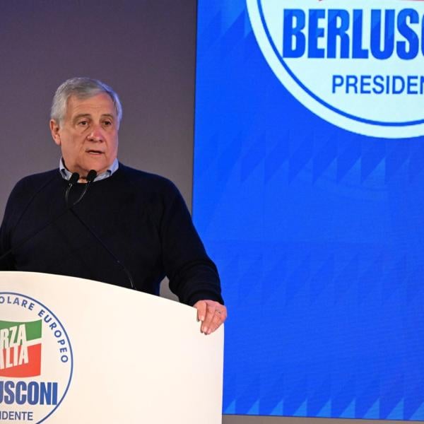 Elezioni europee, Tajani capolista di Forza Italia ovunque tranne che nelle isole: “Puntiamo al 10% dei voti” | VIDEO