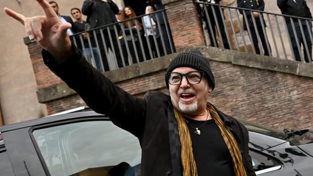 Vasco Rossi: la vita privata “spericolata” del rocker tra flirt, ex e l’incontro con la moglie