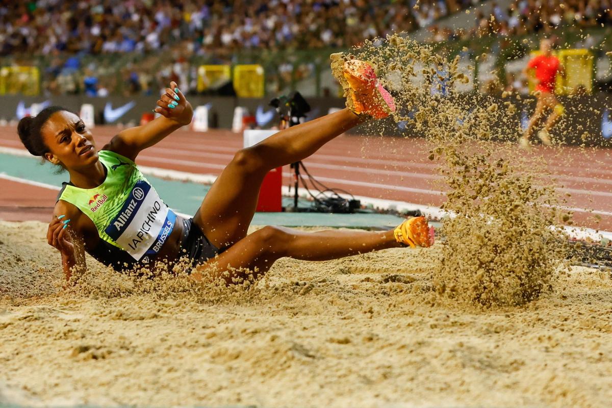 Atletica, Larissa Iapichino stellare si avvicina a mamma. E la 4×10…