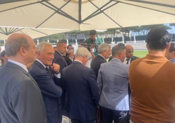 Tajani e Abodi alla premiazione dello scudetto libico, ma giocatori e dirigenti se ne vanno. Gaffe del vice-Premier? Ecco cosa è successo |VIDEO