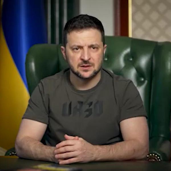 Guerra in Ucraina, Zelensky: “Minati dai russi 170.000 Km quadri di…