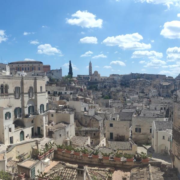 Che vuol dire viaggio sostenibile? Ecco perché vale la pena riscoprire i piccoli borghi