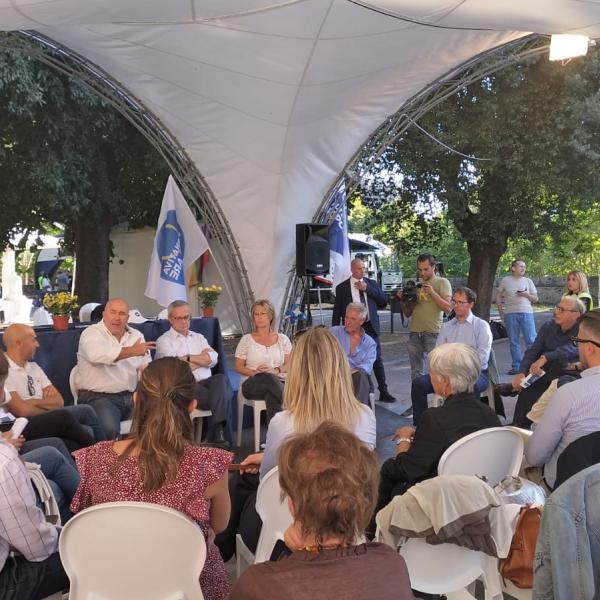 Festa dell’Alternativa, c’è il pienone a Terni: quanta gente e quanto entusiasmo per il progetto di Alternativa Popolare | VIDEO