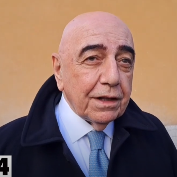 Lazio, Galliani sulle dimissioni di Sarri: “Io lo terrei. Palladino come sostituto? Spero che resti” | VIDEO