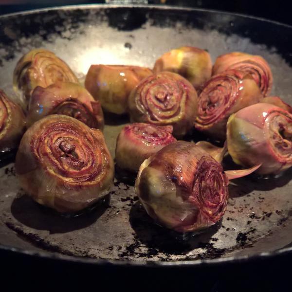 Come fare i carciofi: ricetta semplice in padella