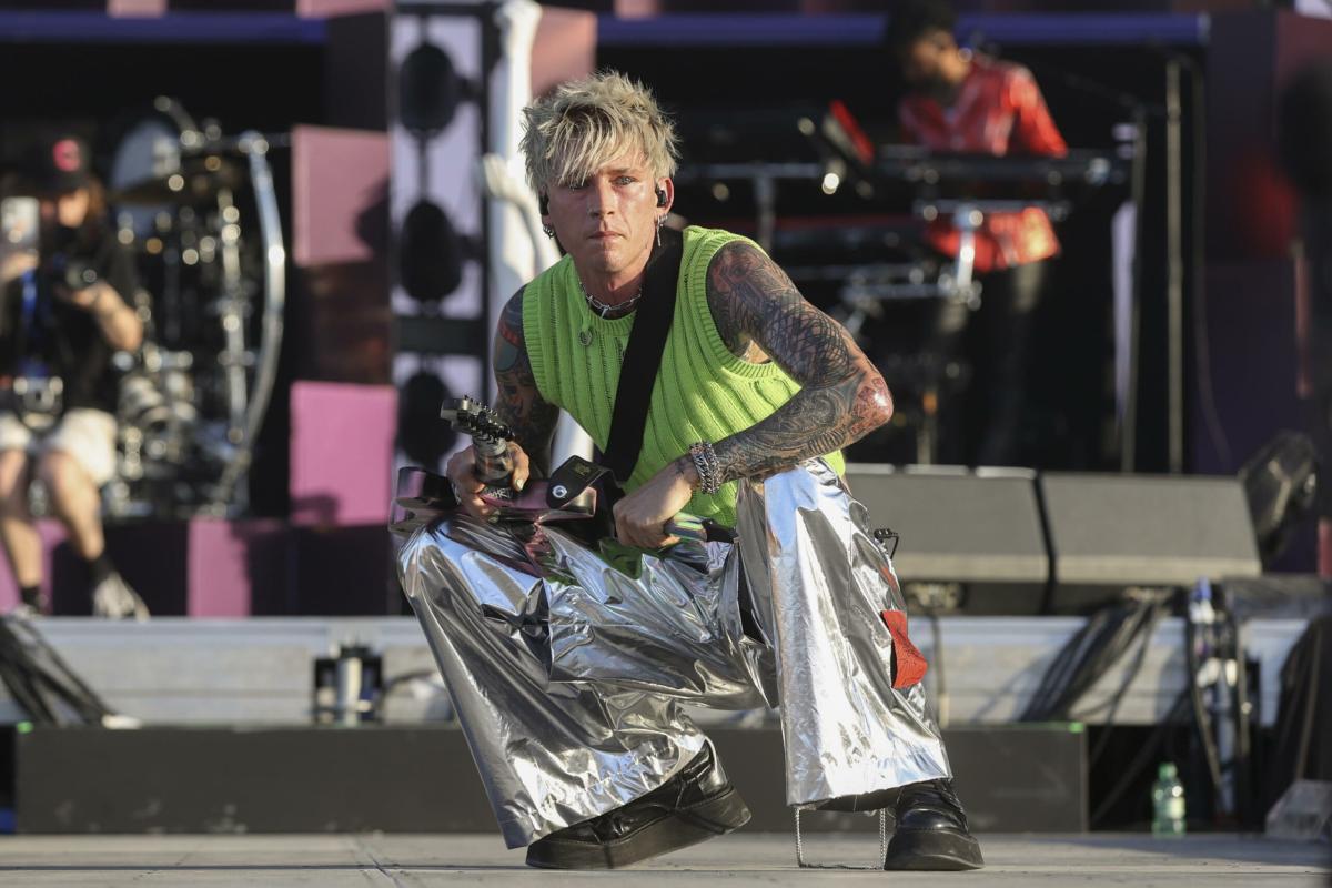 Machine Gun Kelly e Trippie Redd: quando esce “genre:sadboy” il nuovo joint album del duo