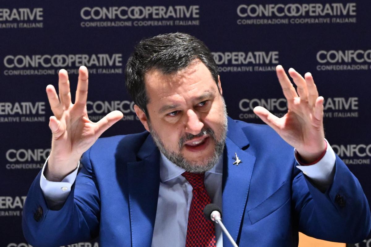 Ponte sullo stretto, Salvini: “Risponderemo alle richieste del Ministero Ambiente”. Braga (Pd): “Faremo opposizione con tutti i mezzi”|VIDEO