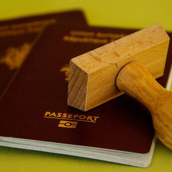 Come chiedere il passaporto da Poste Italiane