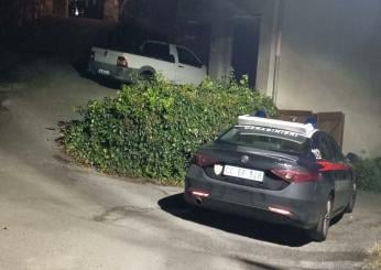 Ascoli Piceno, 15enne precipita dal terrazzo e muore: caduta da nove metri  a Grottazzolina