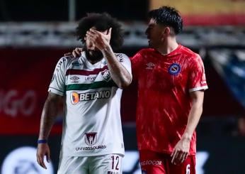 Contrasto terrificante in Copa Libertadores: Marcelo rompe la gamba a un avversario e scoppia a piangere