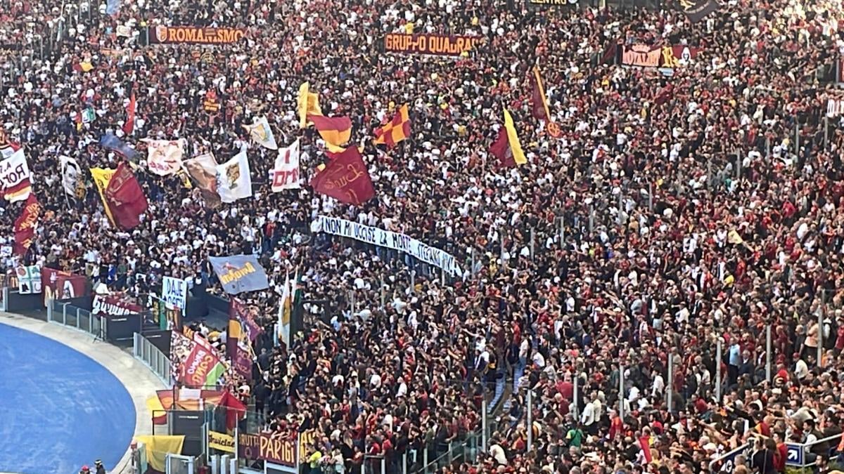 Roma – Monza, lo striscione in ricordo di Stefano Cucchi in Curva S…