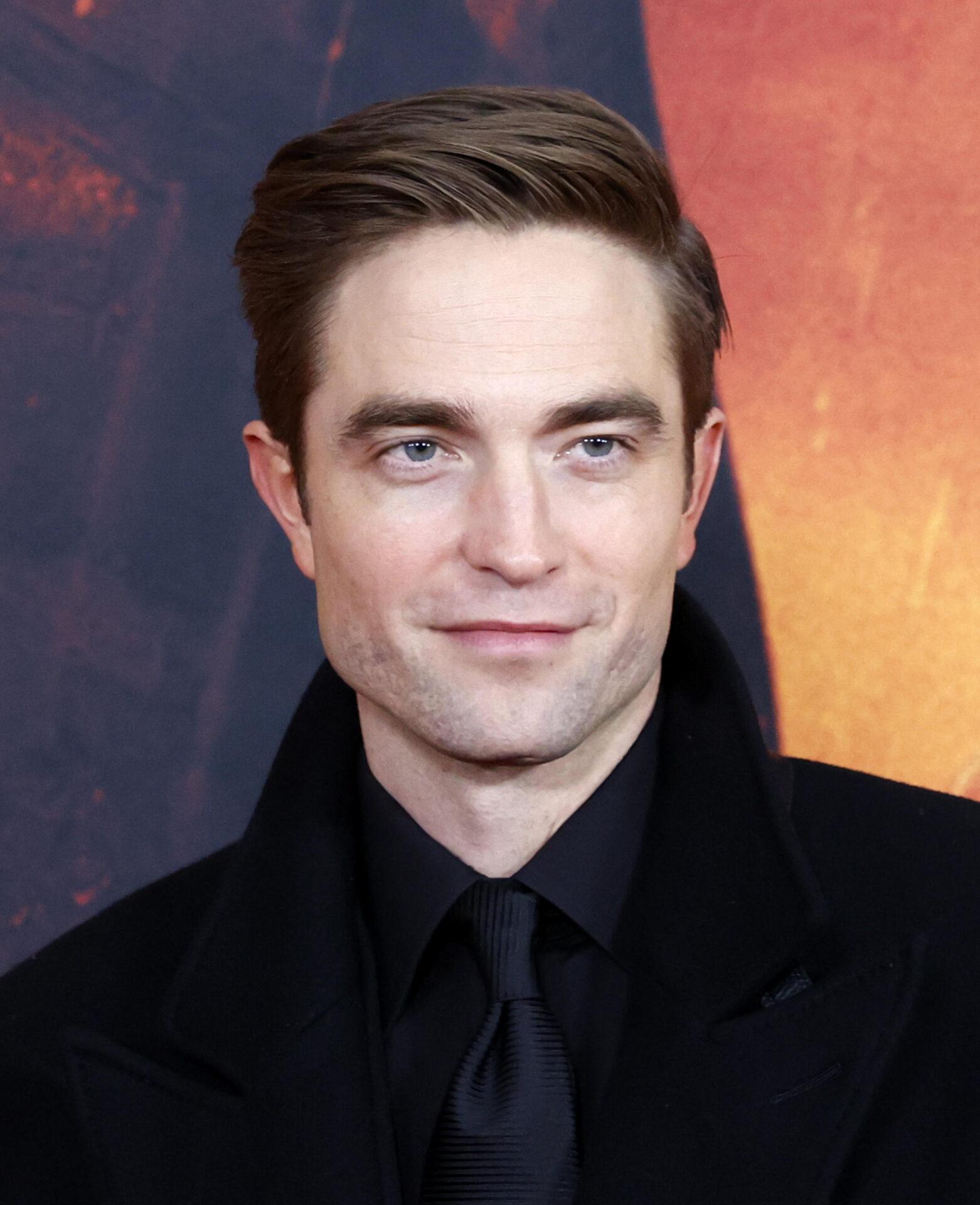 Chloé Zhao vuole Robert Pattinson per il ruolo di vampiro nel suo nuovo film