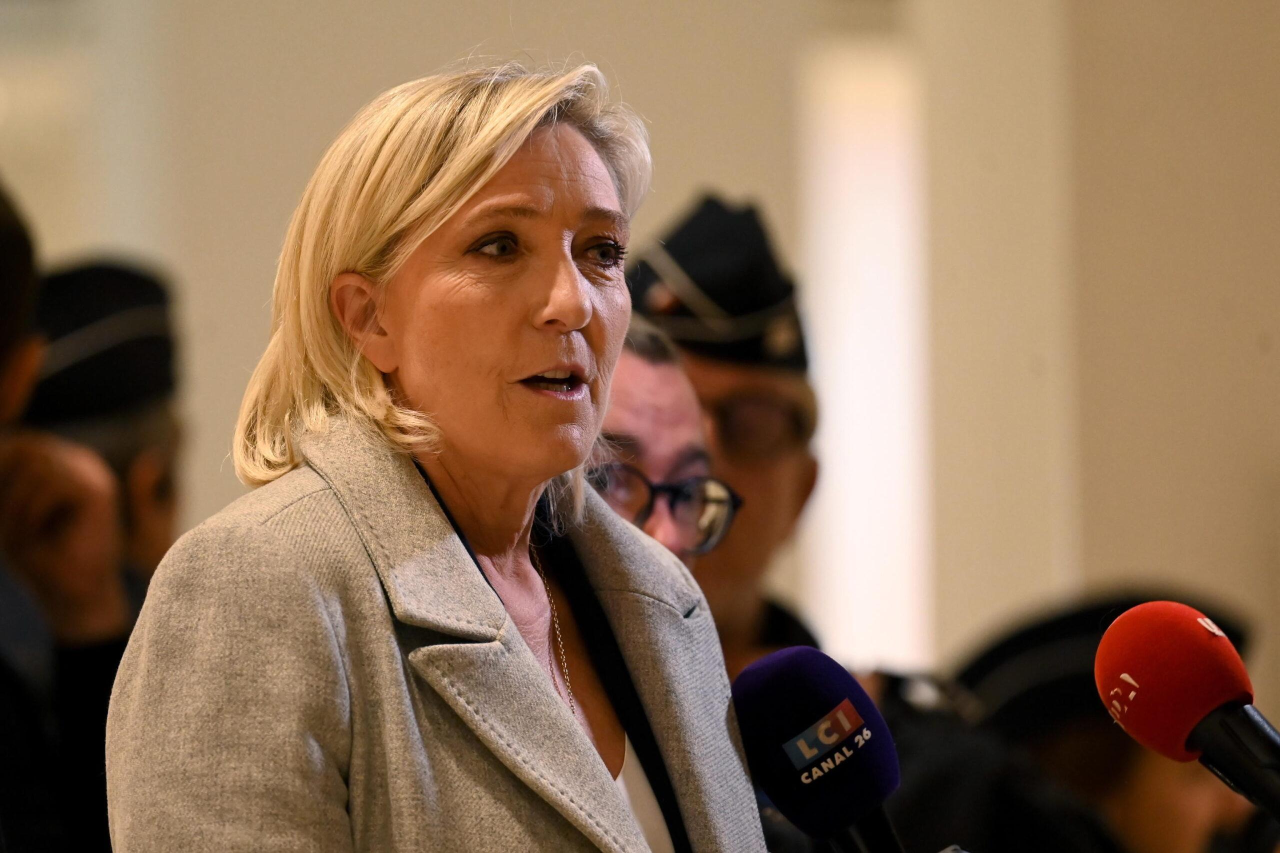 Processo Marine Le Pen, cosa rischia la leader di Rassemblement National?