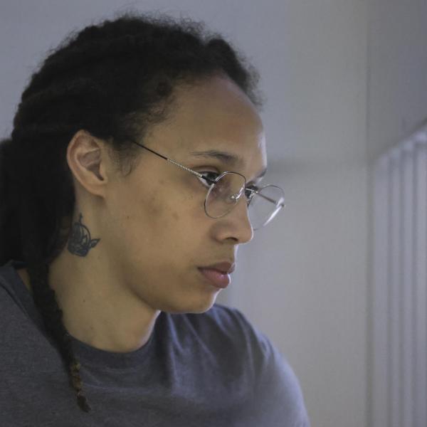 Brittney Griner trasferita in una colonia penale. Gli Usa: “Lavoria…