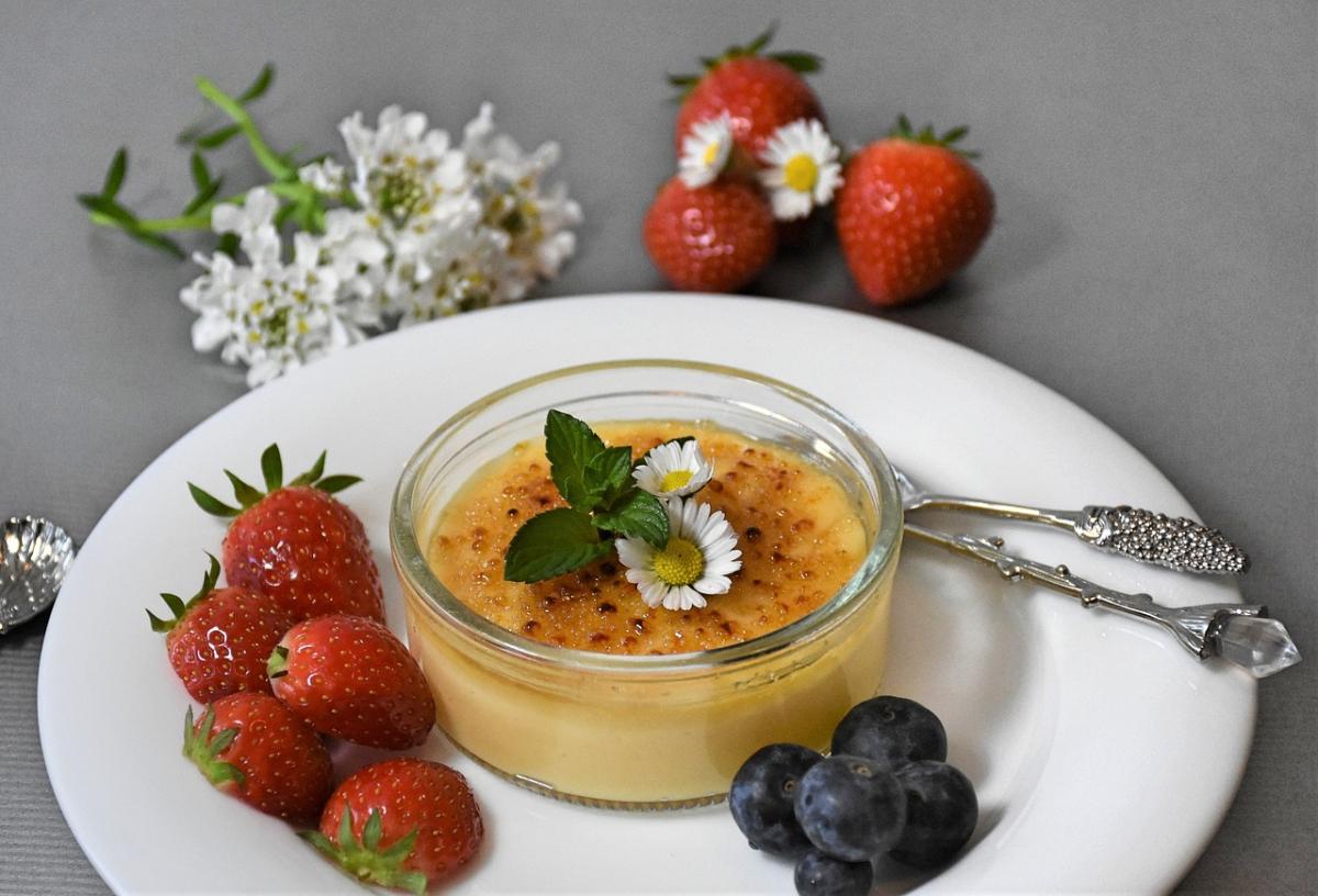 Dolci imperdibili: la ricetta originale della crema catalana