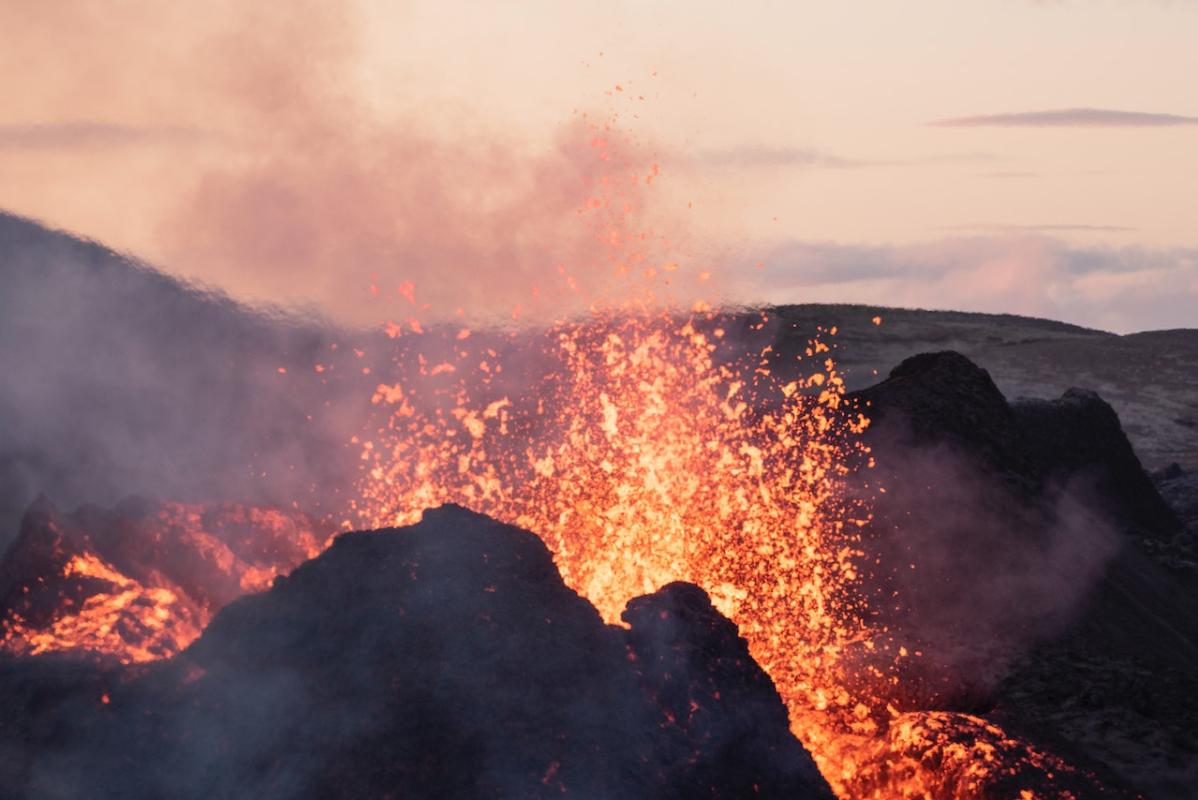 Bradisismo flegreo, cos’è e quali sono le cause