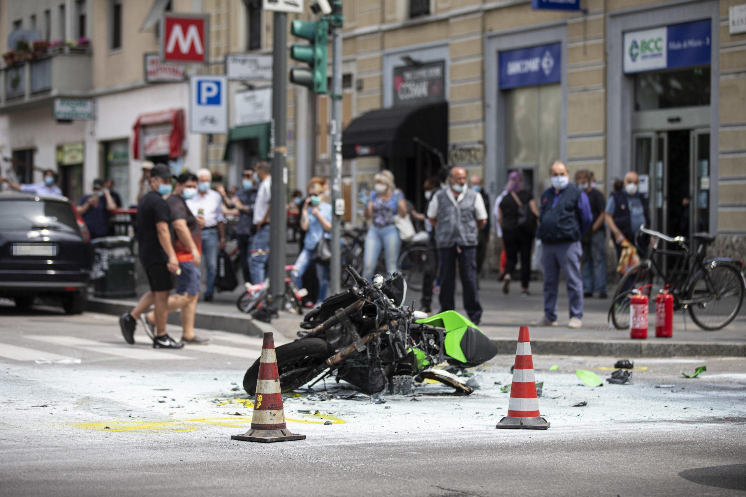 Incidente Monza oggi, anziano centrato da un tir