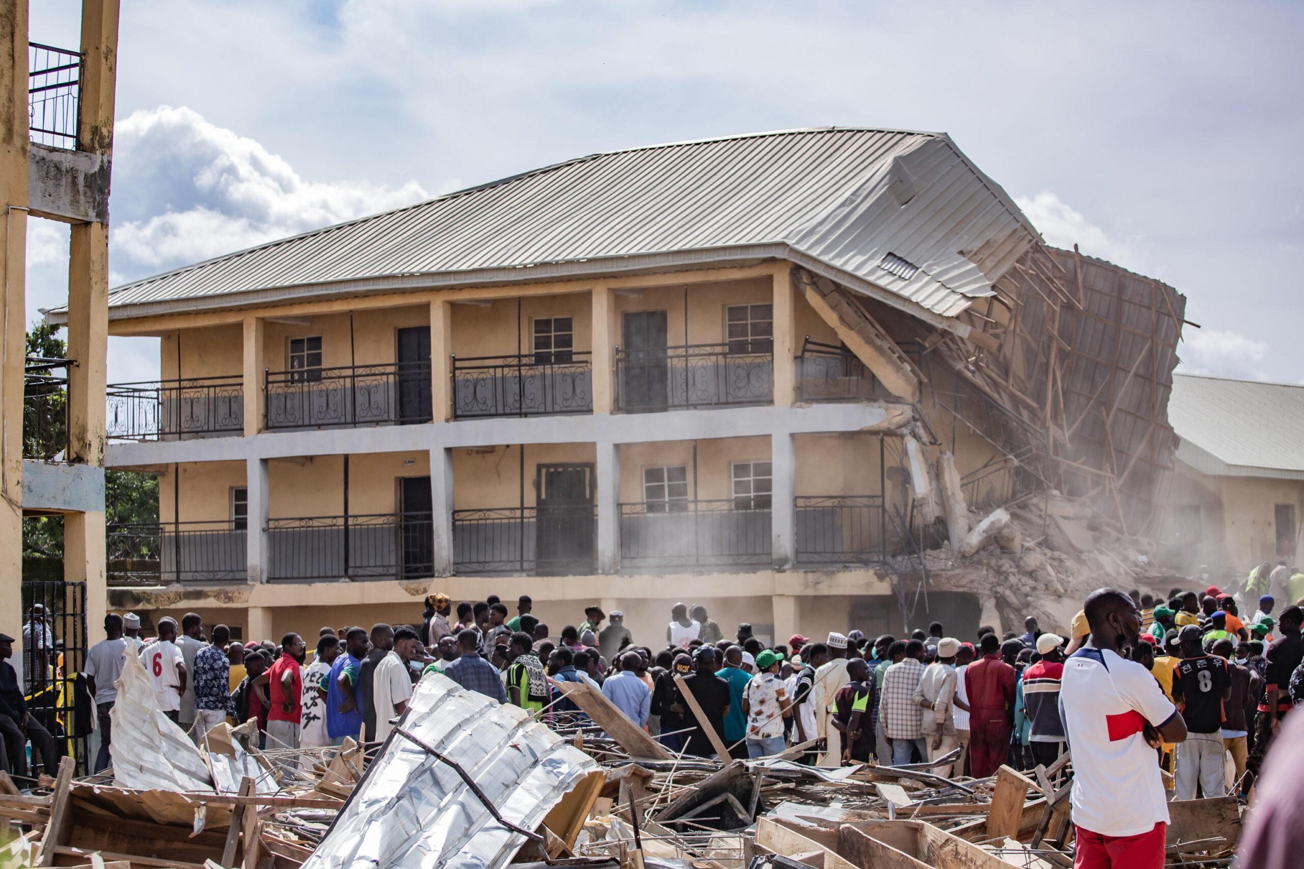 Tragedia in Nigeria, crollata una scuola nello stato di Plateau: morti 21 studenti e 69 feriti