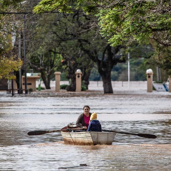 Maltempo in Sudamerica, inondazioni in Argentina e Uruguay: oltre quattromila persone sfollate | VIDEO