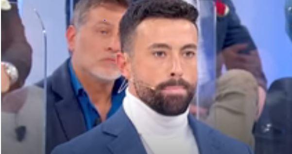 Andrea Foriglio di Uomini e Donne, ci riproverà con Nicole Santinelli ora che lei e Carlo Alberto si sono lasciati?