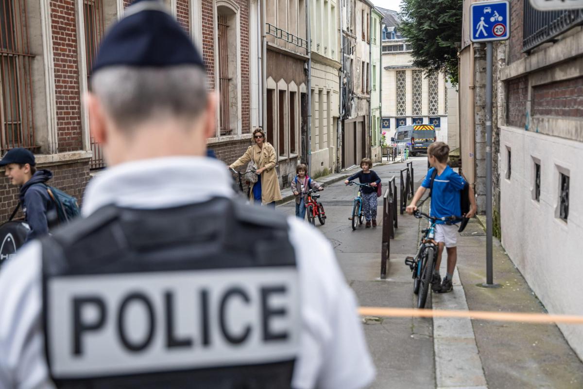 Francia, accoltellamento per regolamento di conti a Metz: cinque persone ferite, due sono in gravi condizioni | FOTO