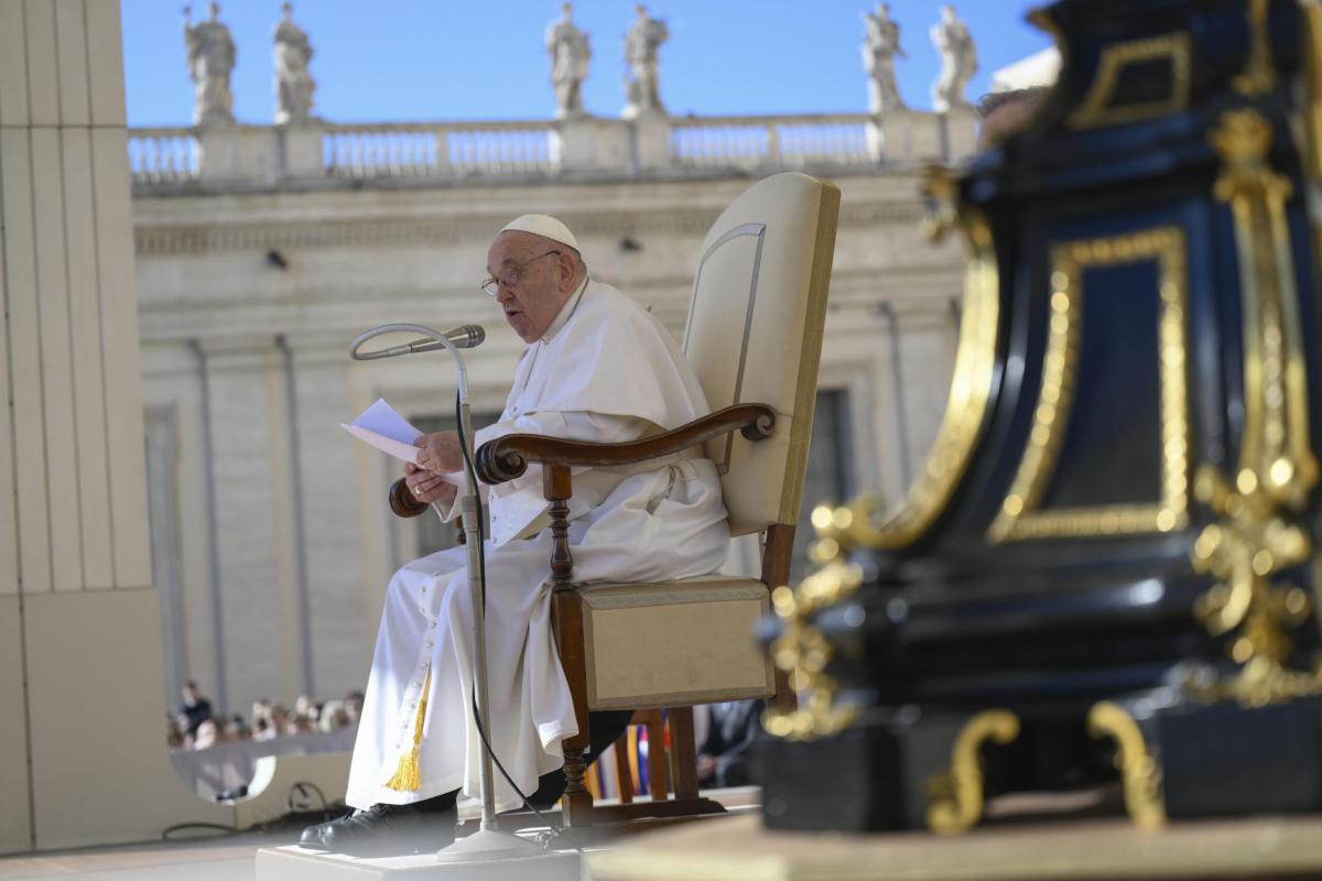 Salute del Papa oggi, perché Bergoglio è stato ricoverato e in che …