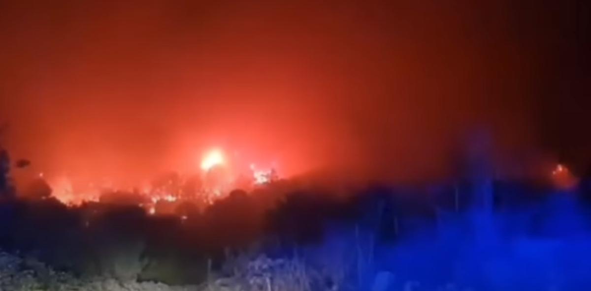 Tenerife incendio, le ultime notizie sul rogo nell’isola delle Canarie