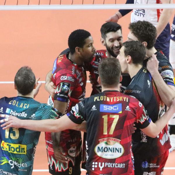 Volley, Perugia in finale del Mondiale per Club: sconfitta Halkbank