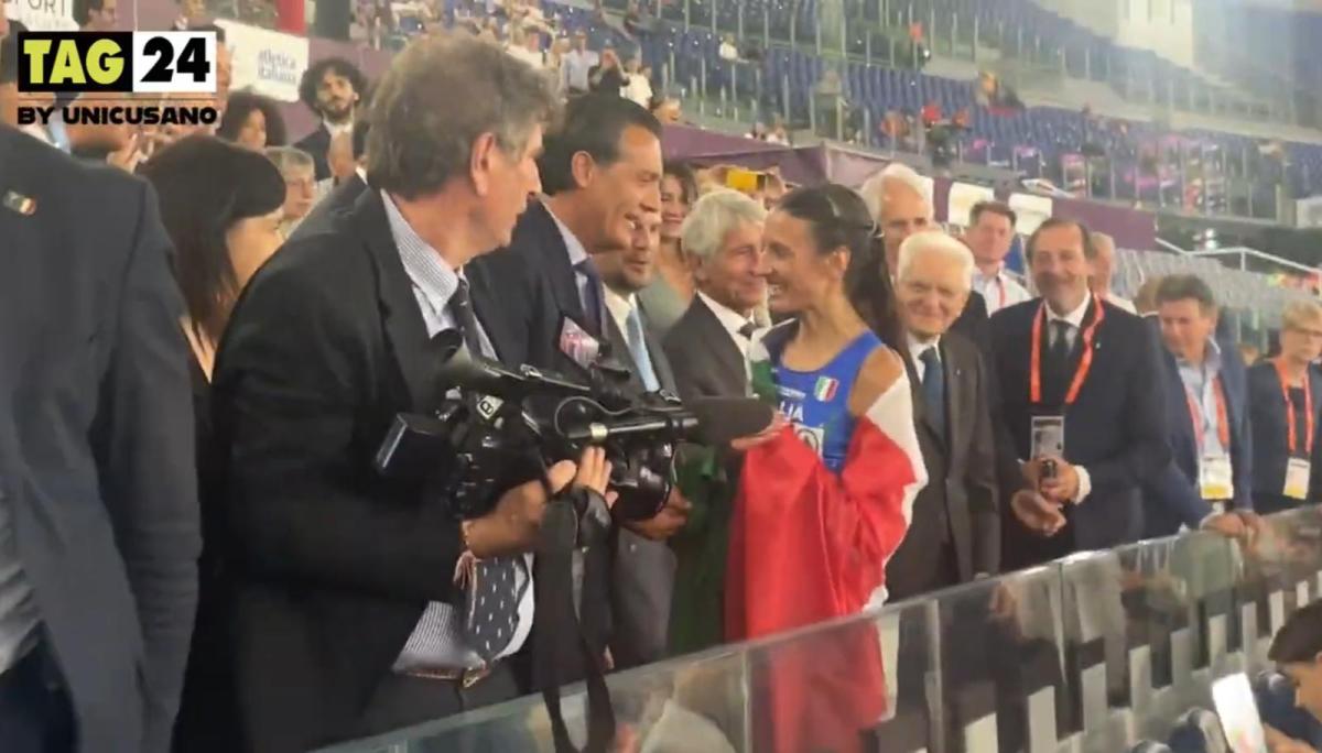 Europei Atletica Roma 2024, Battocletti vince la prova dei 10mila femminili e festeggia con il Presidente della Repubblica Mattarella | VIDEO