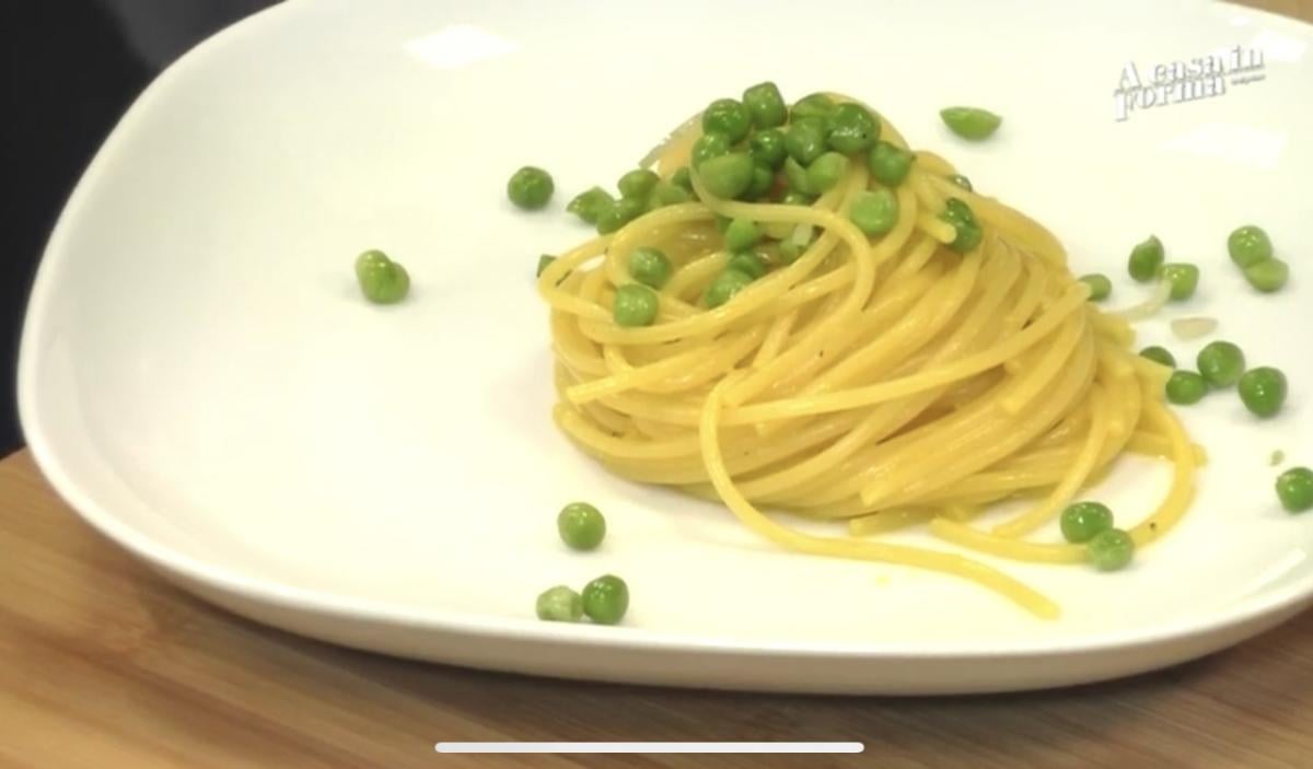 La carbonara di pisellini secondo l’attore Bruno Petrosino