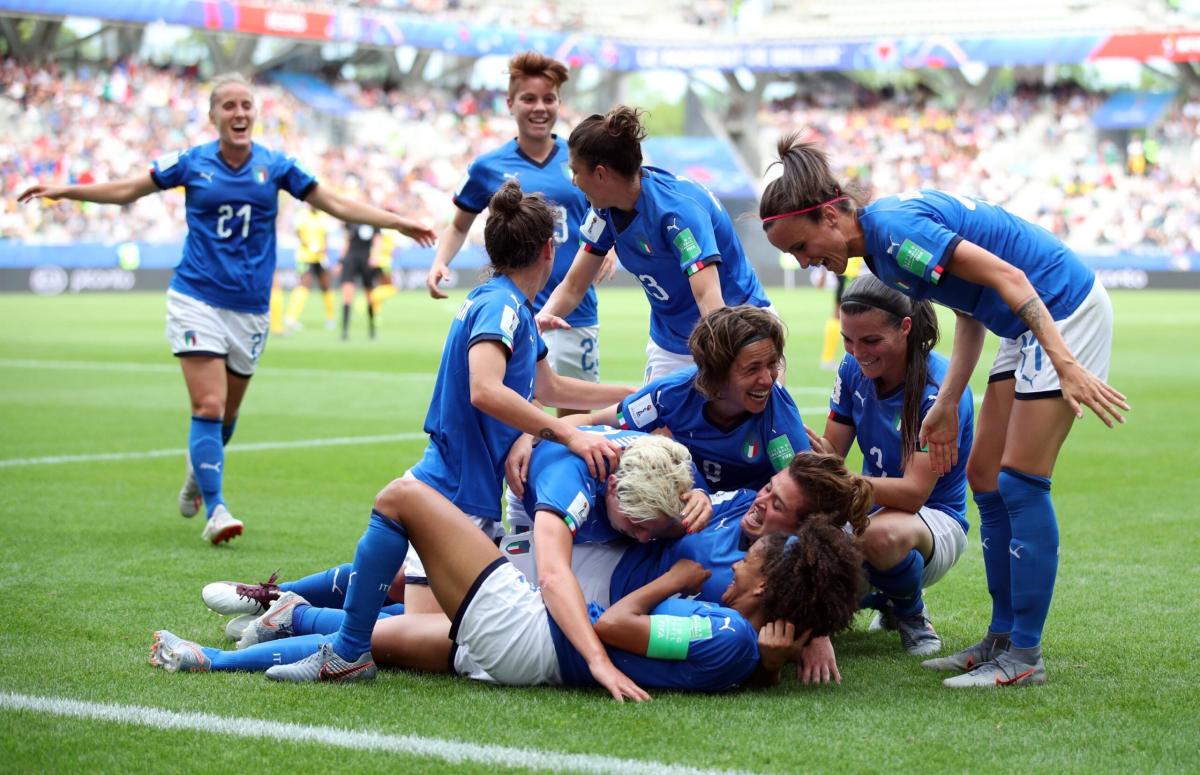 Nazionale di calcio femminile: convocate e programma del raduno