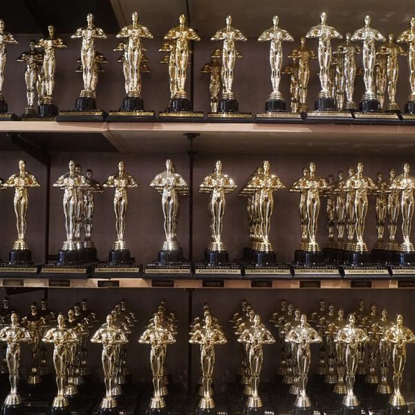 Nomination Oscar 2024, film e attori candidati alla statuetta: tra “Oppenheimer” e “Barbie” spunta Lanthimos. C’è “Io Capitano” di Garrone