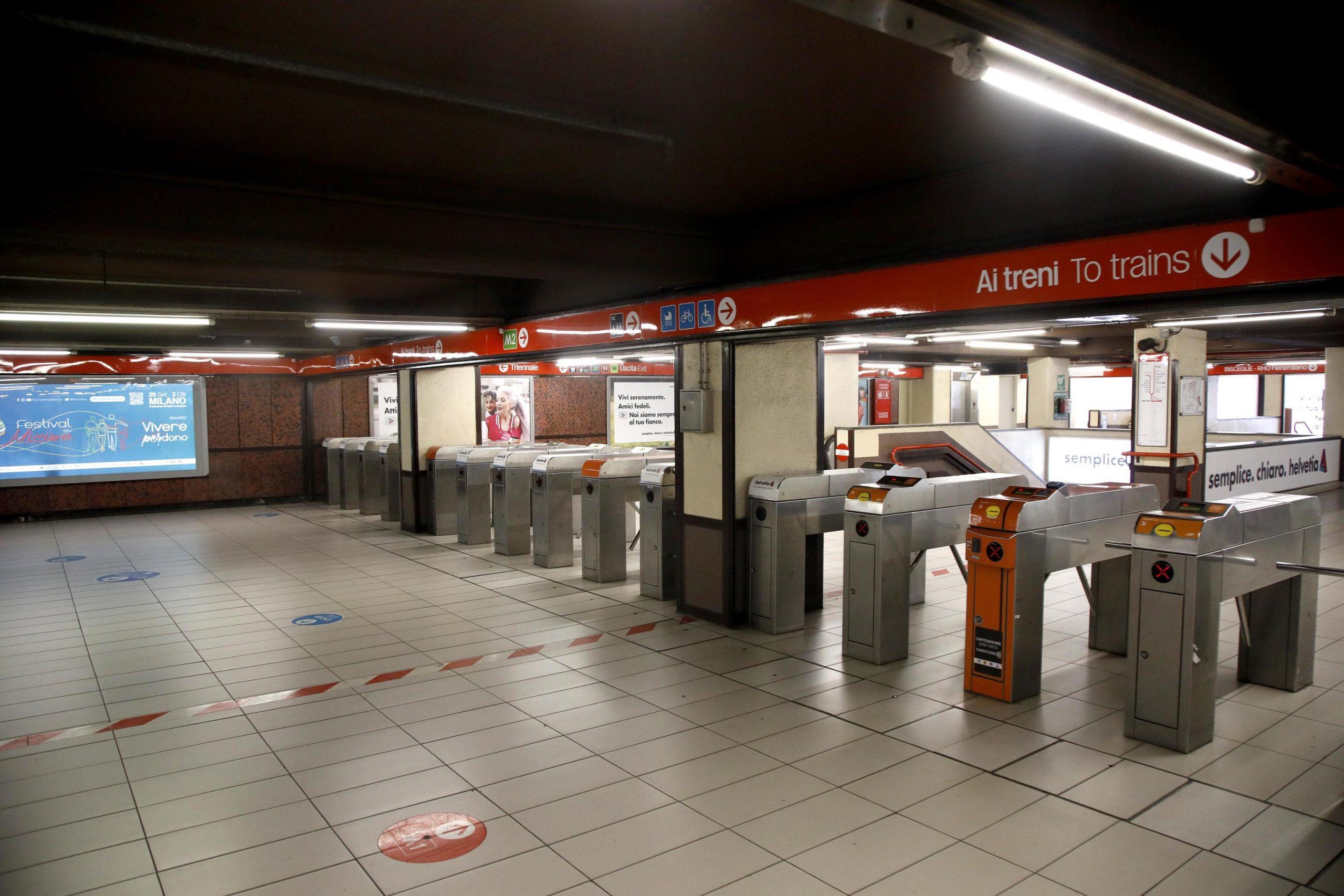 Metro A Roma interrotta tra Termini e Ottaviano, attivi bus sostitutivi